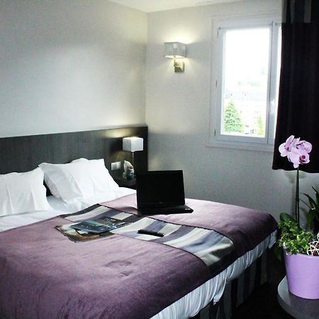 Hotel Des Rosiers Lourdes Bagian luar foto